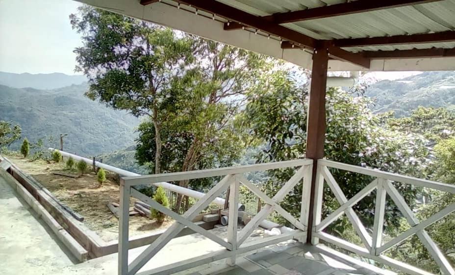 Dongorit Cabin House 1 Kampong Kundassan المظهر الخارجي الصورة